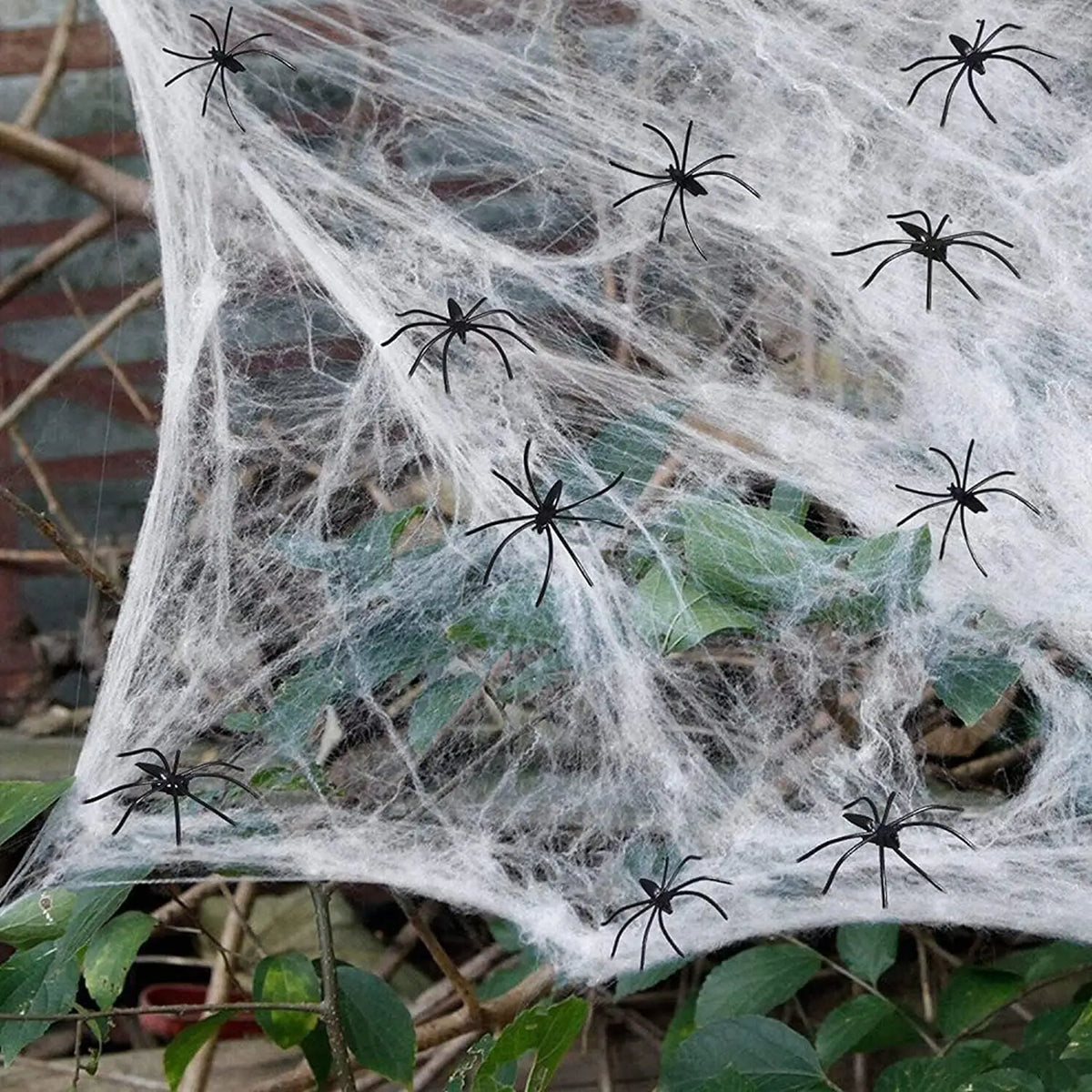 200 Sqft Spider Webs Halloween Decorations with Fake Spiders, Super Stretch Cobwebs for Halloween Indoor and Outdoor Party
